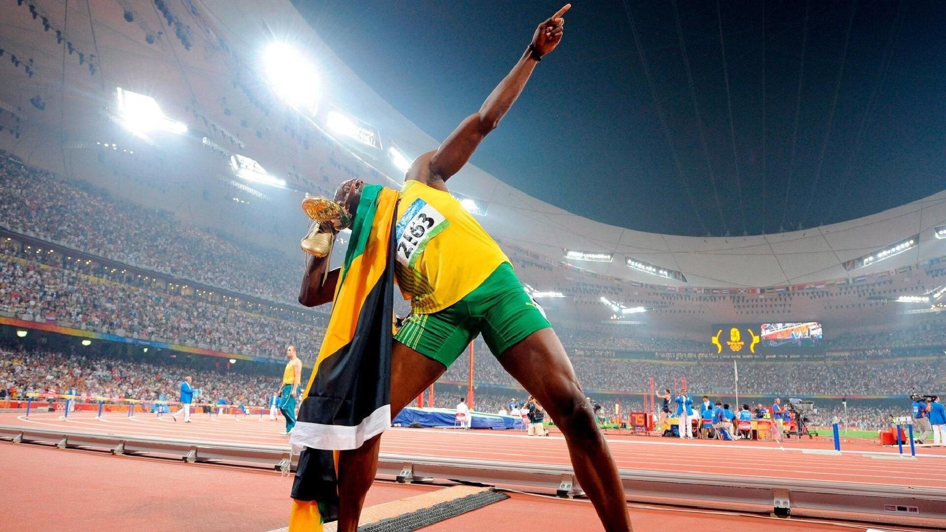 亚洲杯官方发布国足介绍短片,展现新一代球员风貌与团队精神